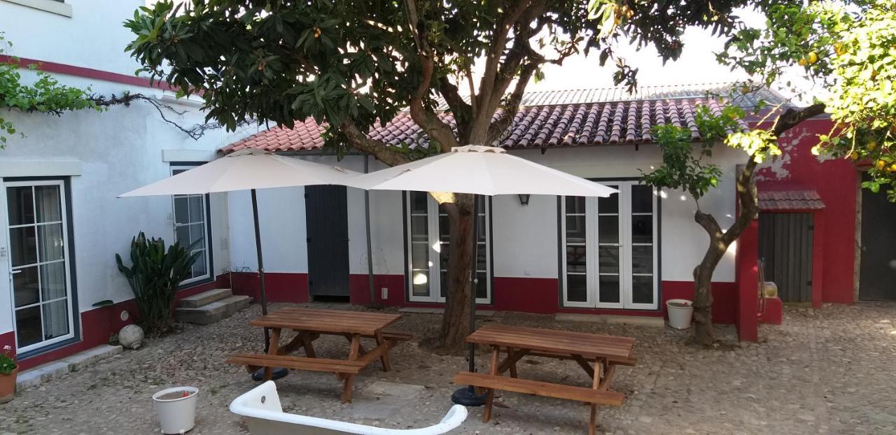 Casa Dos Ingleses Coruche Exterior photo